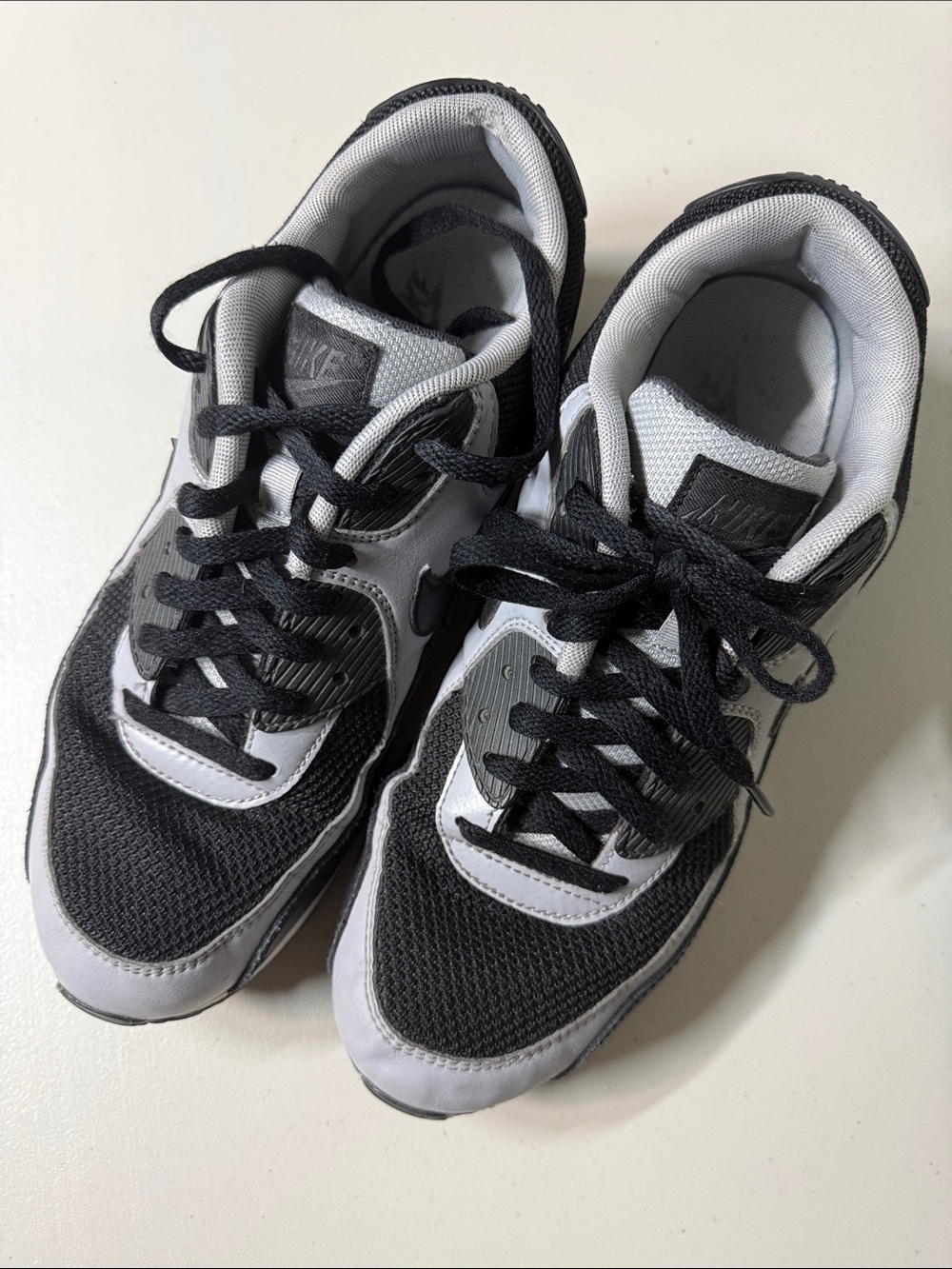 Nike Air Max 90 Essential Black Wolf Gray White Shoes Sneakers sz 10.5